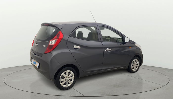 2018 Hyundai Eon MAGNA +, Petrol, Manual, 1,09,456 km, Right Back Diagonal