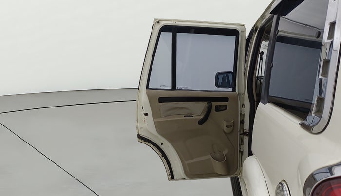 2023 Mahindra SCORPIO CLASSIC S11 7STR, Diesel, Manual, 69,129 km, LHS Rear Door