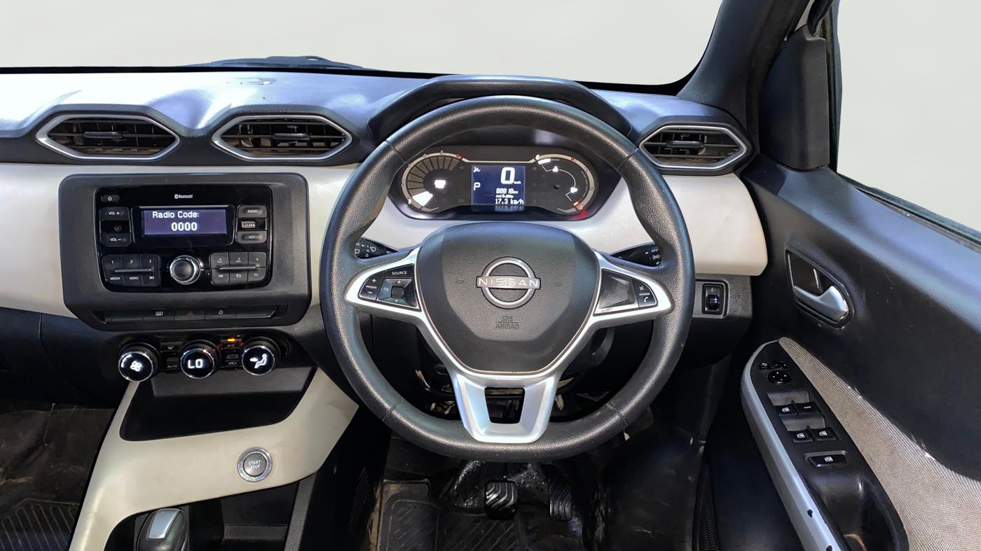 2021 Nissan MAGNITE XL TURBO CVT, Petrol, Automatic, 88,812 km, Steering Wheel Close Up