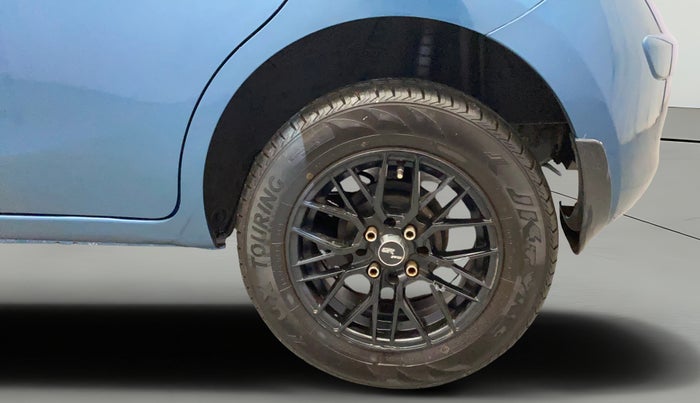 2017 Nissan Micra Active XV, Petrol, Manual, 24,783 km, Left Rear Wheel