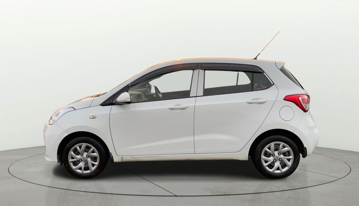 2017 Hyundai Grand i10 MAGNA AT 1.2 KAPPA VTVT, Petrol, Automatic, 53,296 km, Left Side