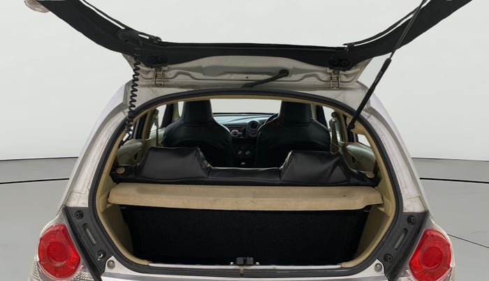 2015 Honda Brio S MT, Petrol, Manual, 41,063 km, Boot Open Zoomed View