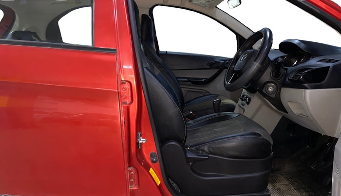 2019 Tata Tiago XT PETROL, Petrol, Manual, 8,689 km, Right Side Front Door Cabin