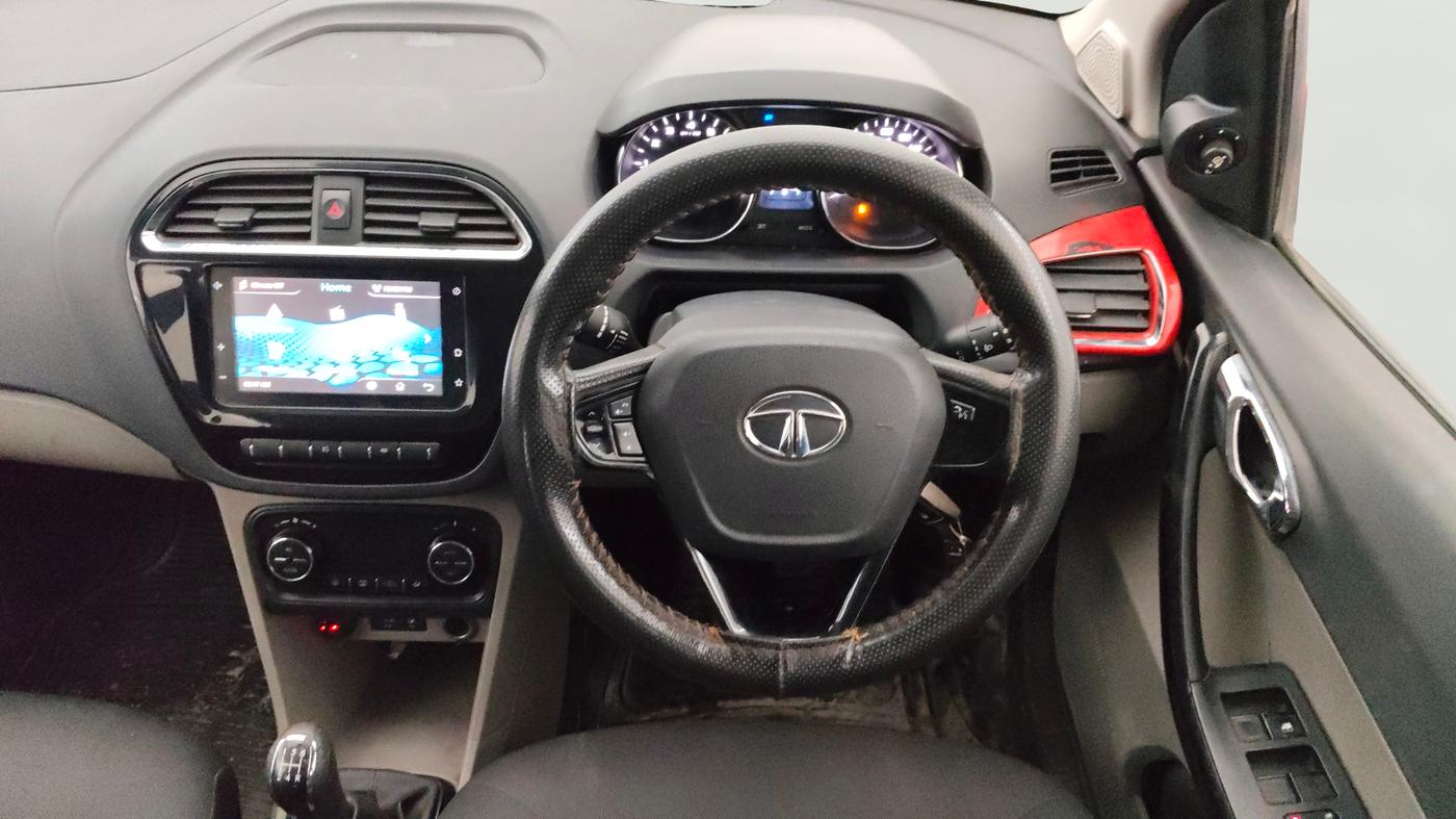 2019 Tata Tiago XZ PLUS PETROL, CNG, Manual, 79,805 km, Steering Wheel Close Up