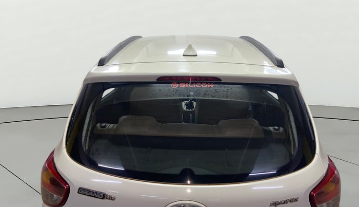 2017 Hyundai Grand i10 SPORTZ 1.2 KAPPA VTVT, Petrol, Manual, 41,714 km, Rear Windshield