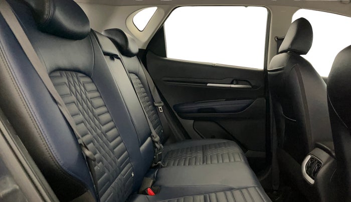 2024 KIA SONET Gravity 1.2 Petrol MT, Petrol, Manual, 12,824 km, Right Side Rear Door Cabin