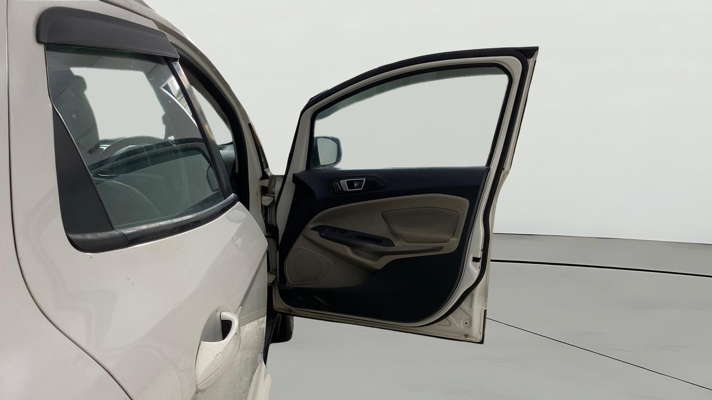 2019 Ford Ecosport TITANIUM + 1.5L PETROL AT, CNG, Automatic, 69,791 km, RHS Front Door