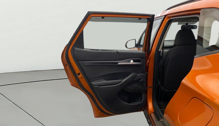 2020 KIA SELTOS HTK PLUS 1.5, Petrol, Manual, 98,426 km, LHS Rear Door