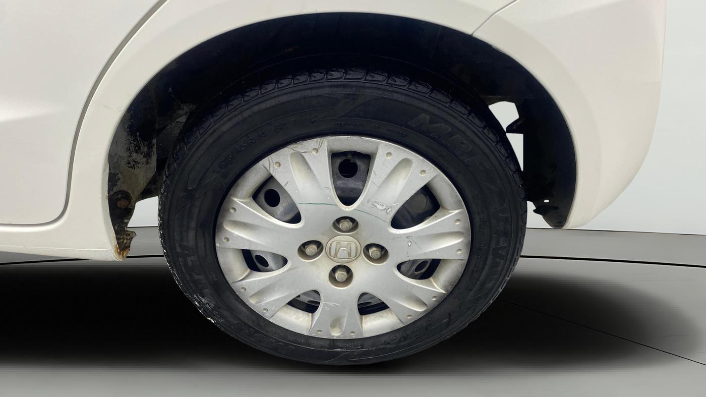 2014 Honda Brio S MT, Petrol, Manual, 48,485 km, Left Rear Wheel