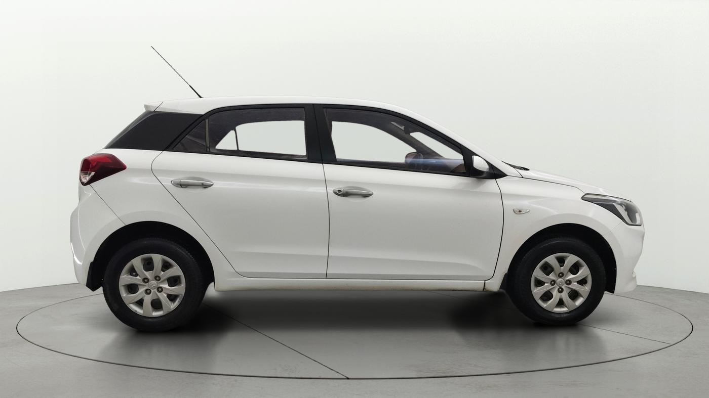2015 Hyundai Elite i20 MAGNA 1.2, Petrol, Manual, 53,418 km, Right Side View