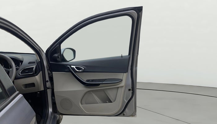 2018 Tata Tiago XZA PETROL, Petrol, Automatic, 56,890 km, RHS Front Door