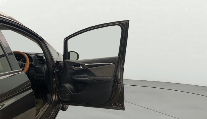 2017 Honda WR-V 1.5L I-DTEC VX MT, Diesel, Manual, 98,701 km, RHS Front Door