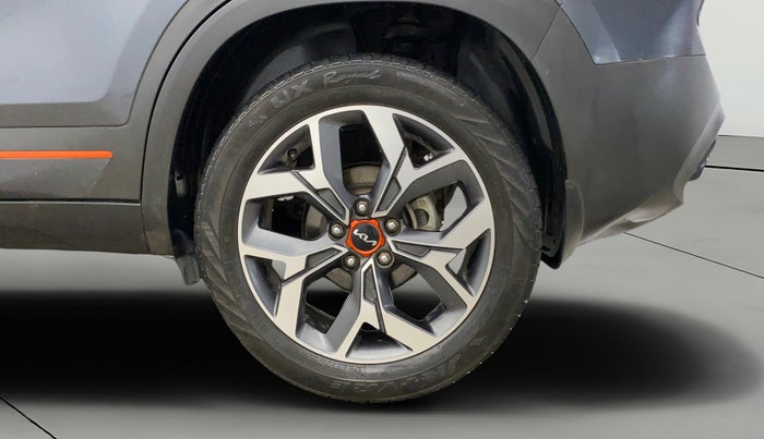 2022 KIA SELTOS X LINE 1.4 PETROL DCT, Petrol, Automatic, 33,533 km, Left Rear Wheel