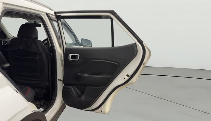 2020 Hyundai VENUE S 1.2, Petrol, Manual, 35,081 km, RHS Rear Door