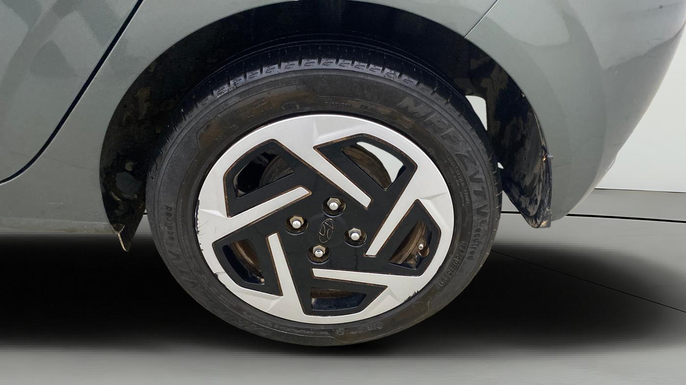 2023 Hyundai GRAND I10 NIOS SPORTZ AMT 1.2 KAPPA VTVT, Petrol, Automatic, 7,964 km, Left Rear Wheel