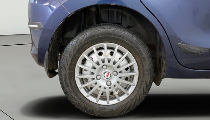 2021 Maruti Swift LXI, Petrol, Manual, 50,655 km, Right Rear Wheel