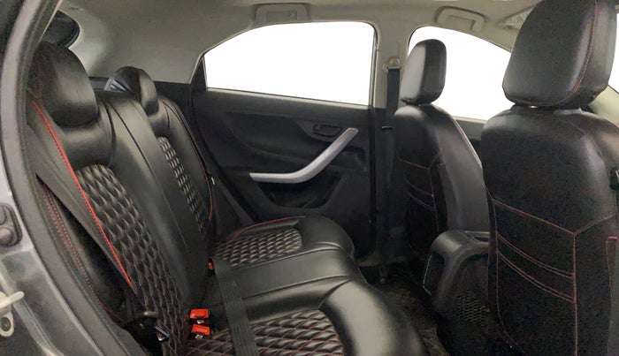 2021 Tata NEXON XM SUNROOF PETROL, Petrol, Manual, 48,543 km, Right Side Rear Door Cabin