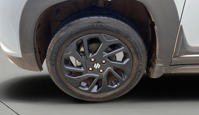 2023 Maruti FRONX DELTA PLUS 1.2MT, Petrol, Manual, 31,992 km, Left Front Wheel