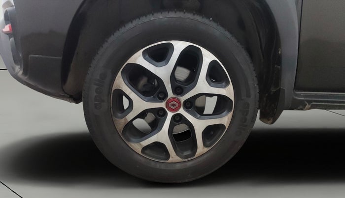 2021 Renault Duster RXS 1.3 TURBO PETROL MT, Petrol, Manual, 25,708 km, Left Front Wheel