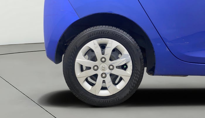 2016 Hyundai Eon MAGNA + AIRBAG, Petrol, Manual, 72,191 km, Right Rear Wheel