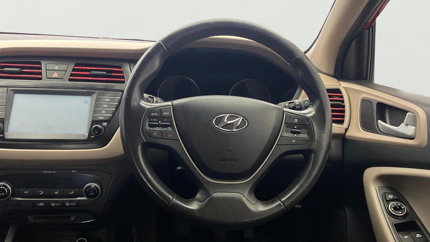 2016 Hyundai Elite i20 ASTA 1.2, Petrol, Manual, 1,02,612 km, Steering Wheel Close Up