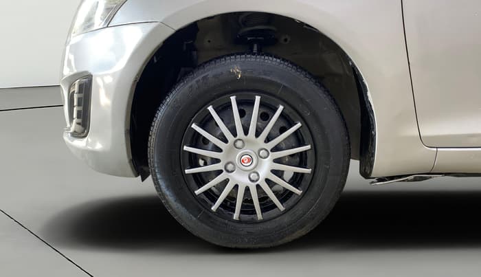 2015 Maruti Swift VXI, Petrol, Manual, 30,654 km, Left Front Wheel