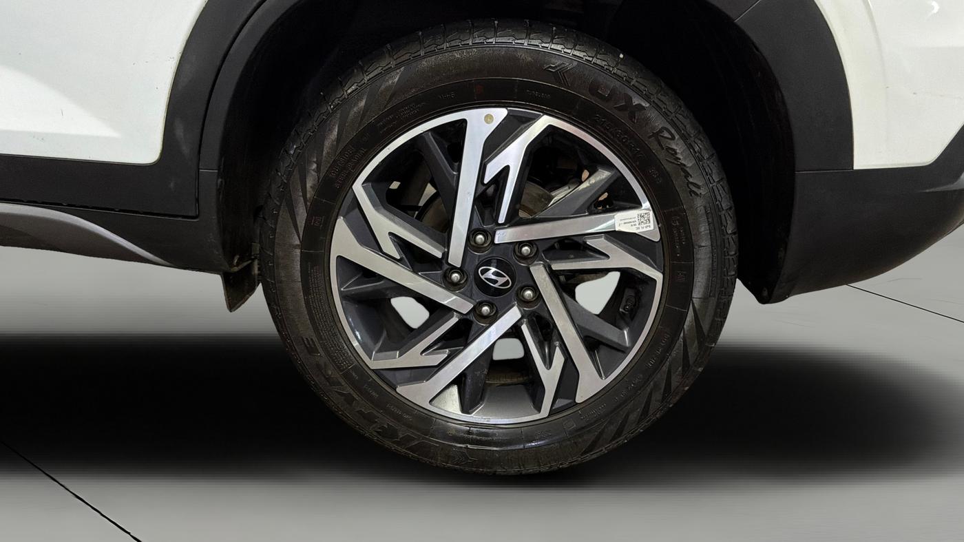 2024 Hyundai Creta SX (O) 1.5 DIESEL, Diesel, Manual, 29,794 km, Left Rear Wheel
