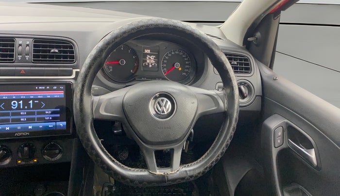 2019 Volkswagen Polo TRENDLINE 1.0L, Petrol, Manual, 66,402 km, Steering Wheel Close Up