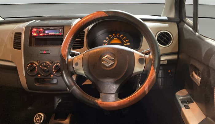 2013 Maruti Wagon R 1.0 LXI, Petrol, Manual, 35,260 km, Steering Wheel Close Up