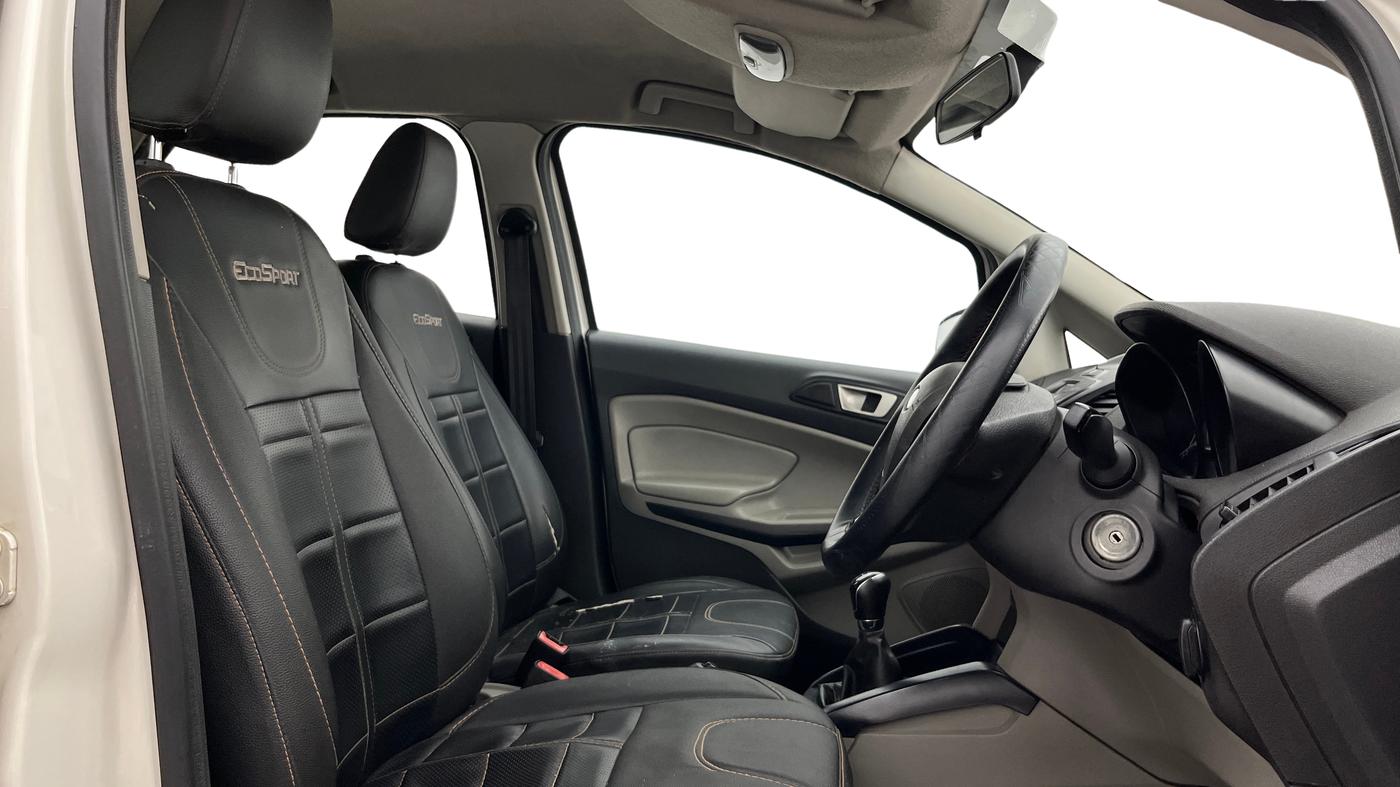2017 Ford Ecosport TREND 1.5L DIESEL, Diesel, Manual, 1,05,063 km, Right Side Front Door Cabin