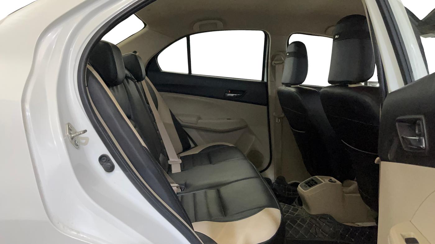 2024 Maruti Dzire VXI, Petrol, Manual, 32,756 km, Right Side Rear Door Cabin