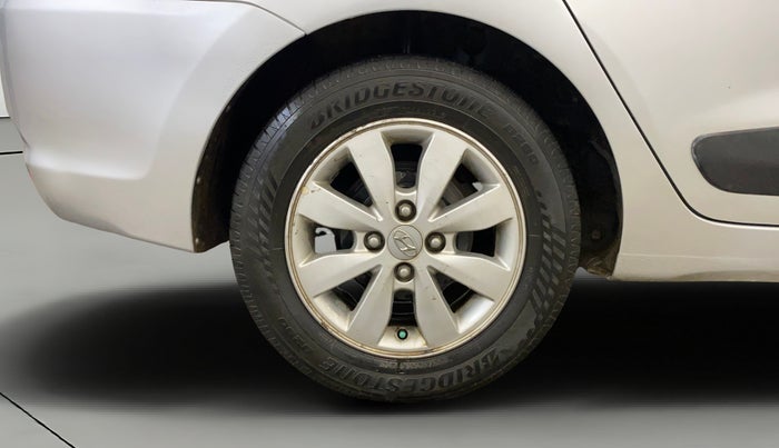 2014 Hyundai Xcent S (O) 1.2, Petrol, Manual, 68,104 km, Right Rear Wheel