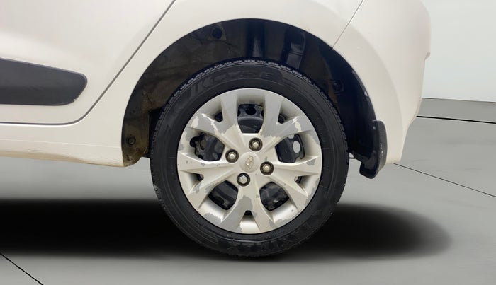 2016 Hyundai Grand i10 SPORTZ 1.2 KAPPA VTVT, Petrol, Manual, 93,454 km, Left Rear Wheel