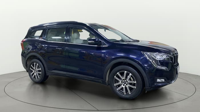 2025 Mahindra XUV700 AX 7 D AT 7 STR, Diesel, Automatic, 46,389 km, Right Front Diagonal
