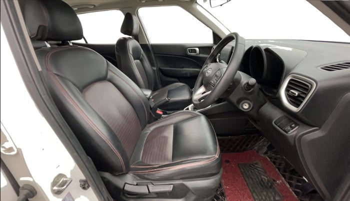 2021 Hyundai VENUE SX 1.0 TURBO, Petrol, Manual, 57,535 km, Right Side Front Door Cabin