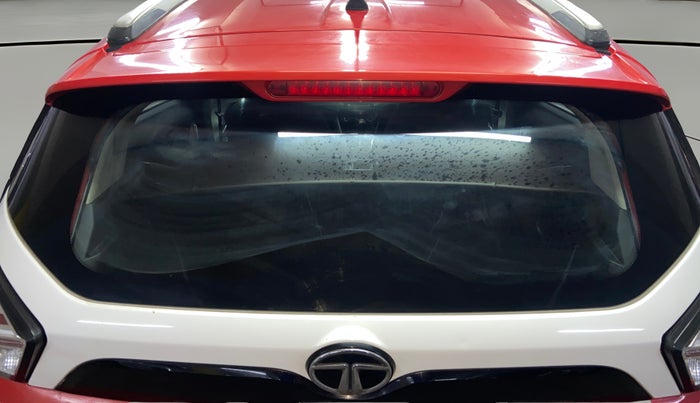 2021 Tata NEXON XMA SUNROOF PETROL, Petrol, Automatic, 87,909 km, Rear Windshield