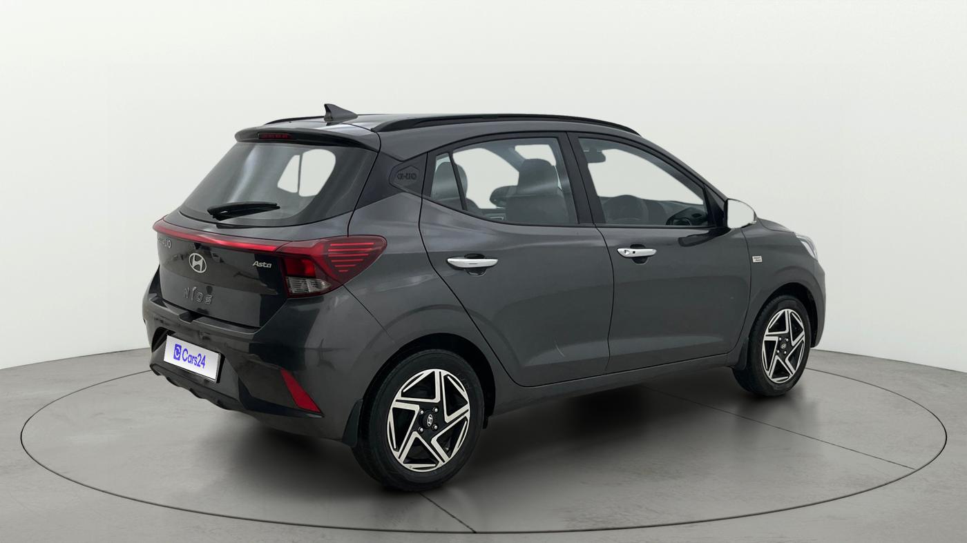 2024 Hyundai GRAND I10 NIOS ASTA AMT 1.2 KAPPA VTVT, Petrol, Automatic, 22,794 km, Right Back Diagonal