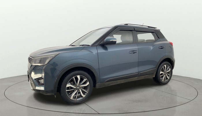 2019 Mahindra XUV300 W8 (O) 1.5 DIESEL, Diesel, Manual, 81,202 km, Left Front Diagonal