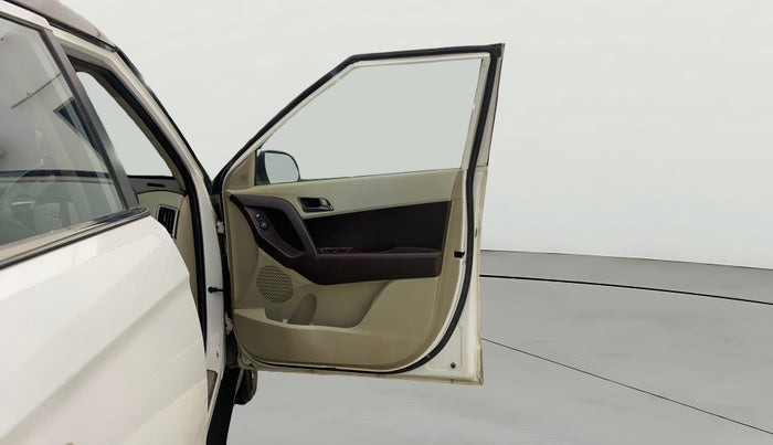 2016 Hyundai Creta SX PLUS AT 1.6 PETROL, Petrol, Automatic, 76,045 km, RHS Front Door