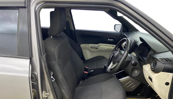 2022 Maruti IGNIS DELTA 1.2, Petrol, Manual, 1,43,491 km, Right Side Front Door Cabin