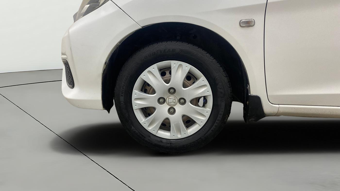 2017 Honda Amaze 1.2L I-VTEC S OPT, Petrol, Manual, 1,45,301 km, Left Front Wheel