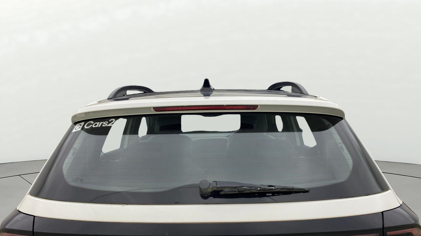 2024 Volkswagen TAIGUN  GT PLUS 1.5 TSI MT, Petrol, Manual, 22,982 km, Rear Windshield