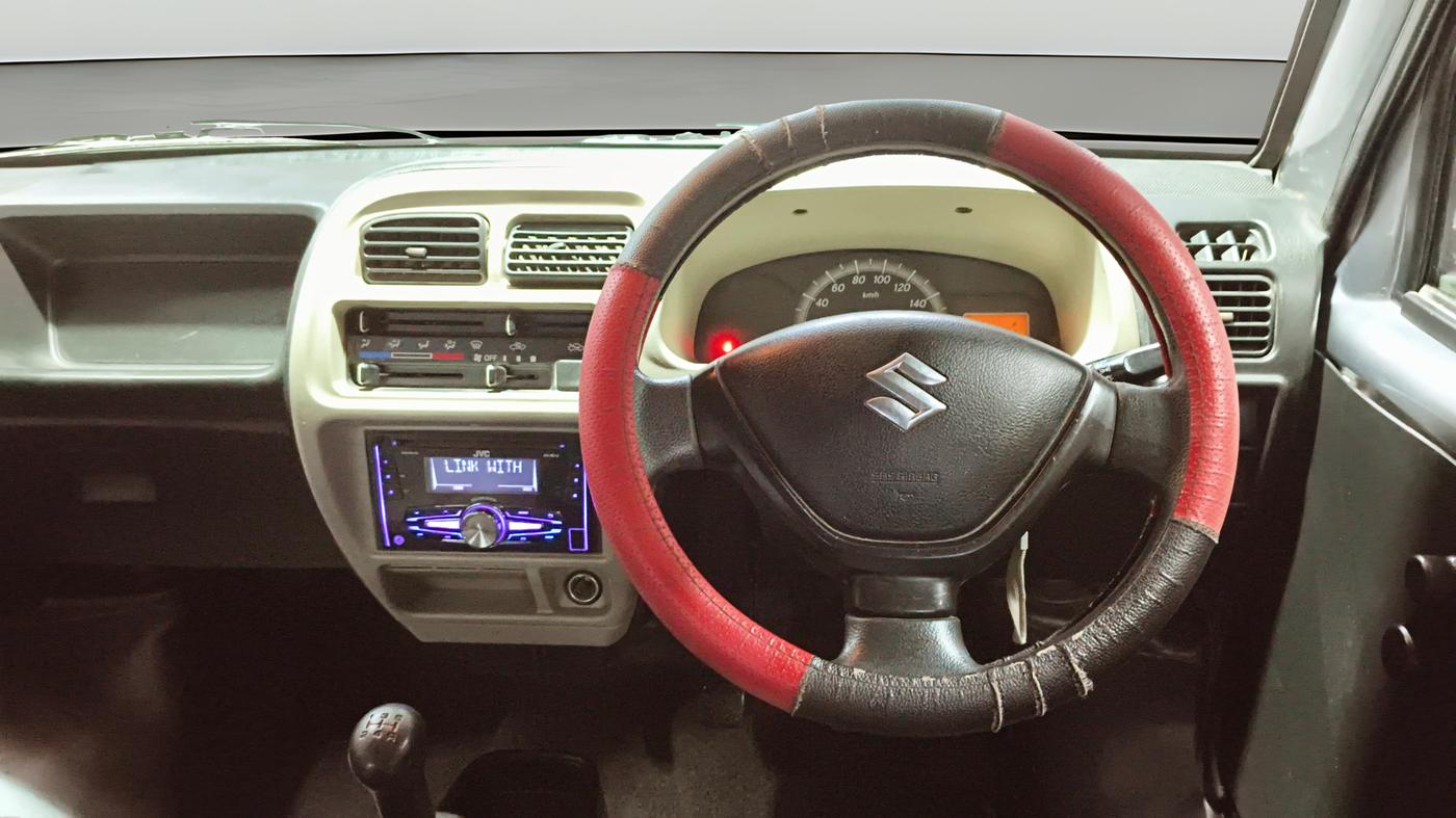 2020 Maruti Eeco 5 STR, Petrol, Manual, 49,755 km, Steering Wheel Close Up