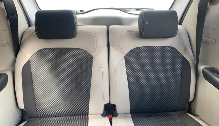 2022 Renault TRIBER RXZ, Petrol, Manual, 35,510 km, Third Seat Row ( optional )