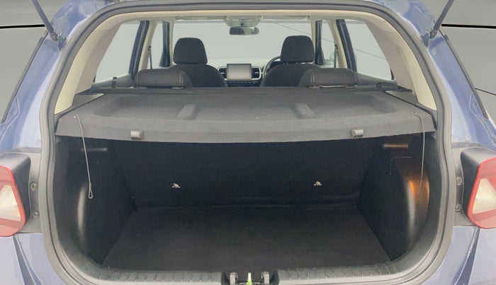 2021 Hyundai VENUE SX 1.5 (O) EXECUTIVE CRDI, Diesel, Manual, 15,975 km, Boot Open Zoomed View