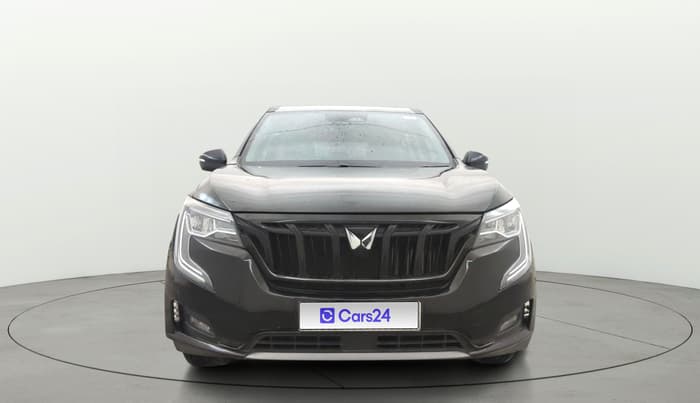 2025 Mahindra XUV700 AX 7 D MT 7 STR, Diesel, Manual, 9,461 km, Front
