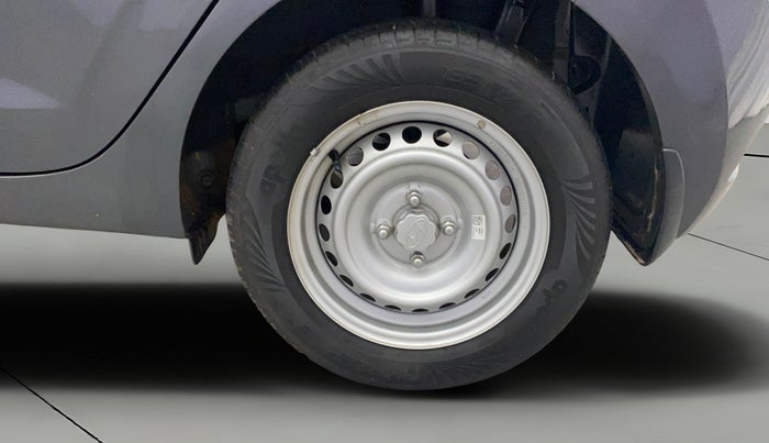 2024 Hyundai GRAND I10 NIOS ERA 1.2 KAPPA VTVT, Petrol, Manual, 4,869 km, Left Rear Wheel