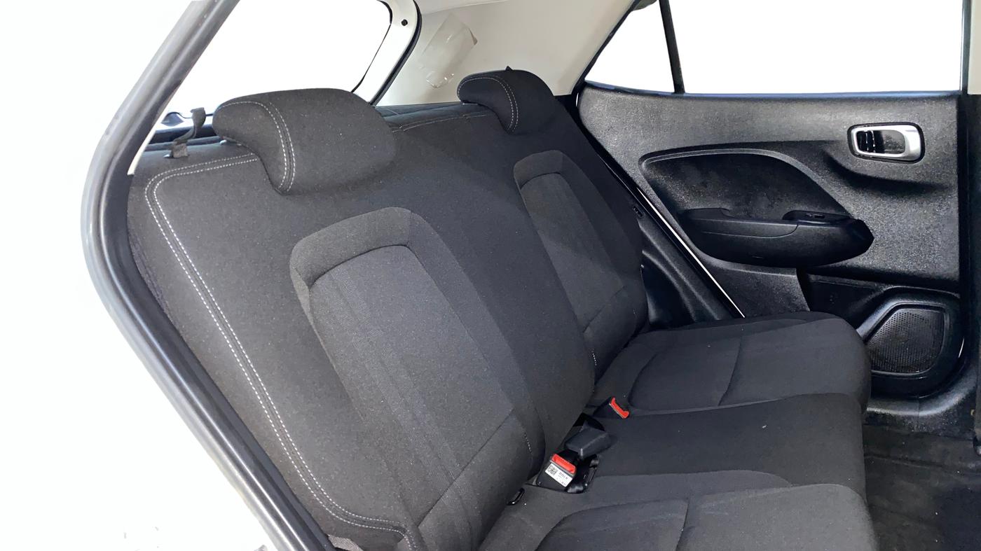 2021 Hyundai VENUE SX 1.0 TURBO IMT, Petrol, Manual, 37,318 km, Right Side Rear Door Cabin