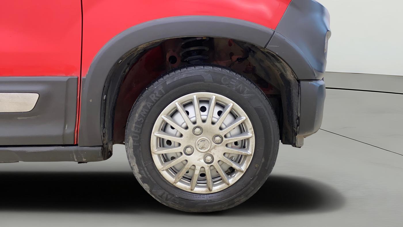 2021 Maruti S PRESSO LXI CNG, CNG, Manual, 44,500 km, Right Front Wheel