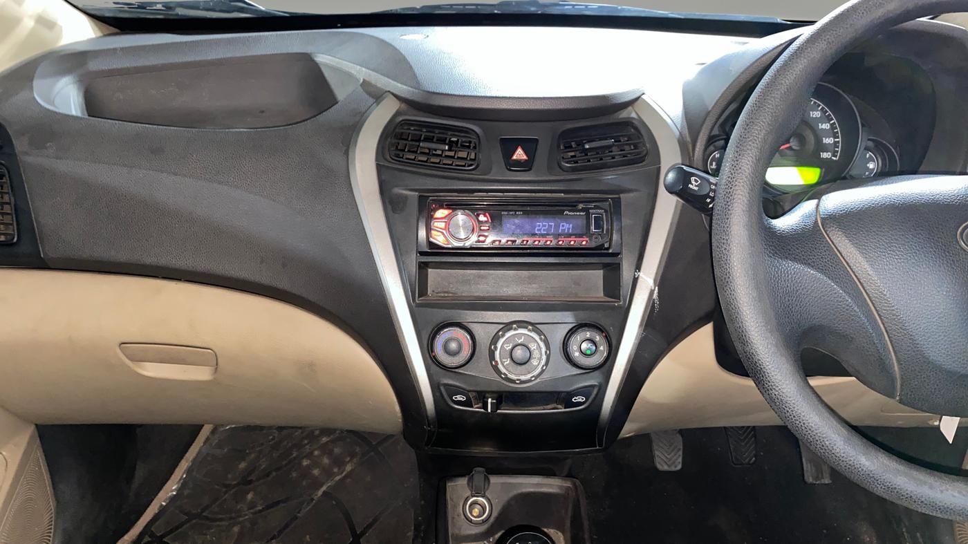 2014 Hyundai Eon ERA +, Petrol, Manual, 26,502 km, Air Conditioner